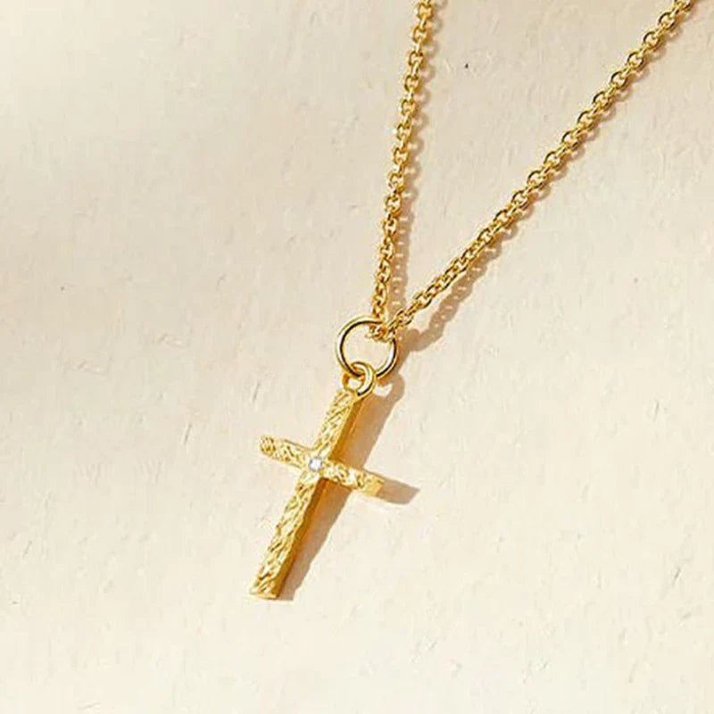 Conjunto Collar Cruz con Inicial | Dorado