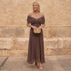 Avelisse · Vestido largo de hombros descubiertos