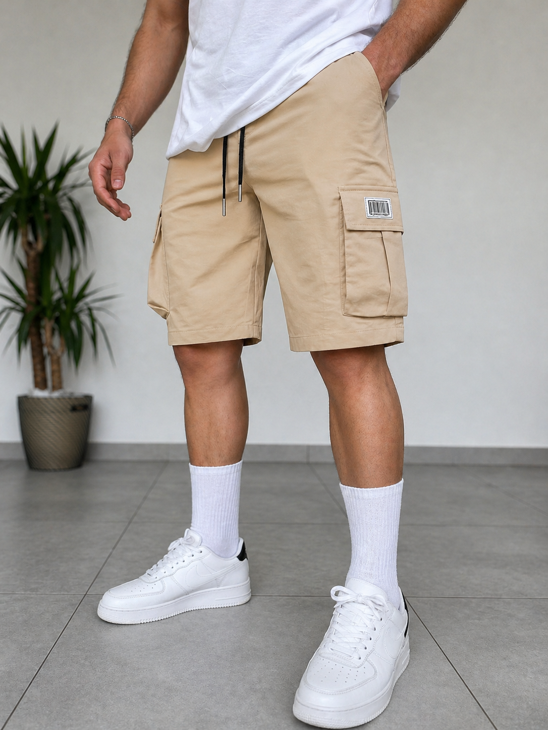 Short cargo