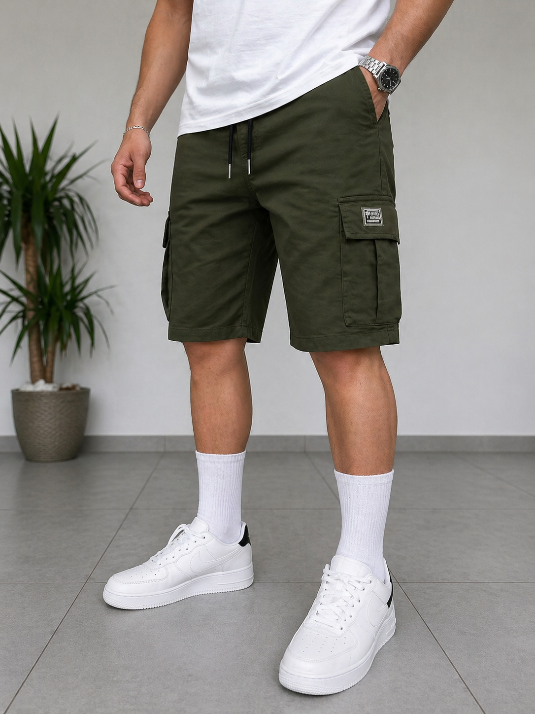 Short cargo