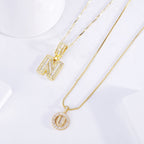 Collar Inicial con Letra Pavé | Dorado