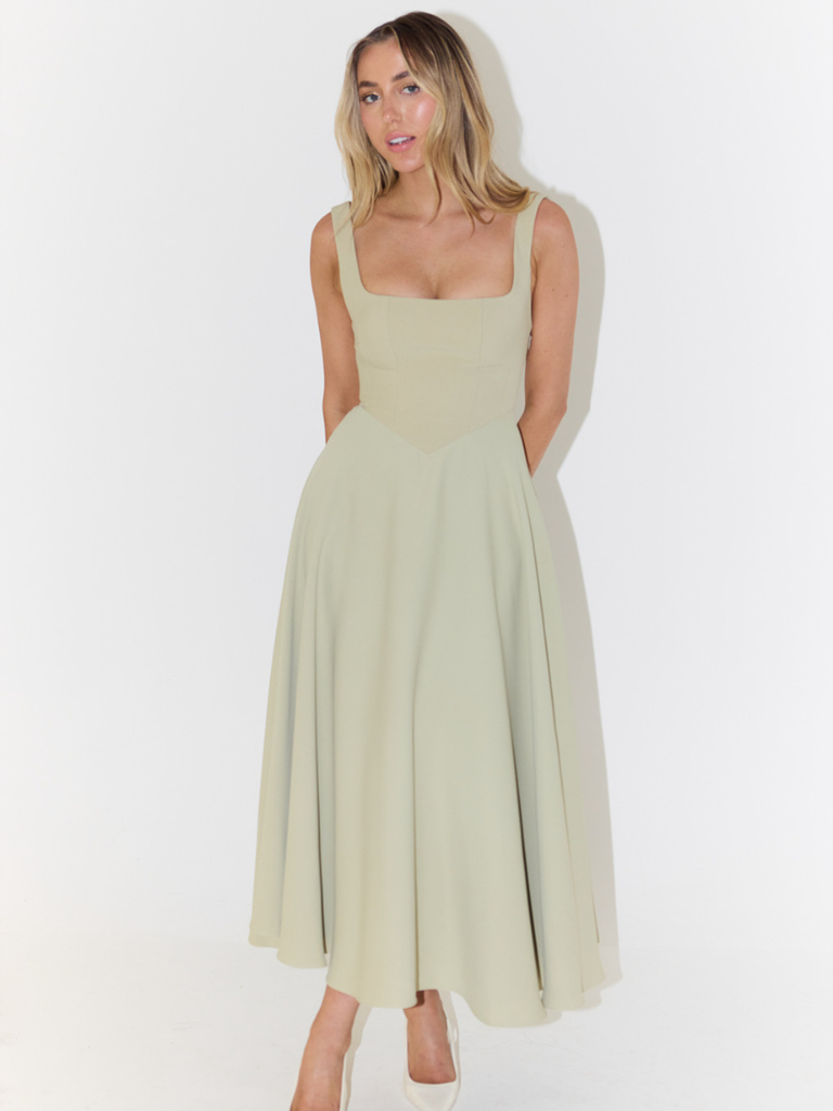 MELIS | El Vestido que Enamora a Primera Vista