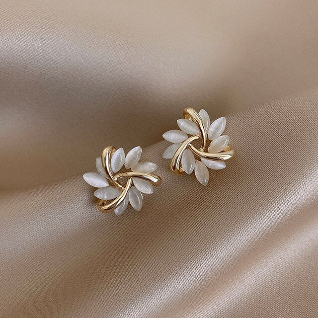 Pendientes Sonja Luxe de ópalo blanco