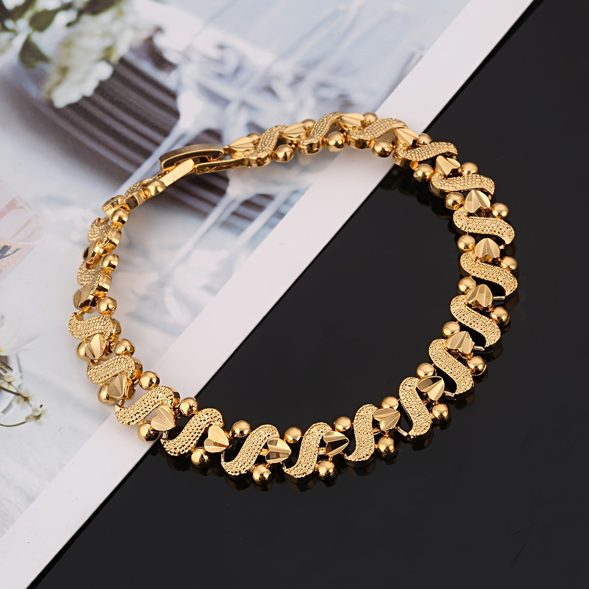 Lily | Pulsera Ondas Ornamentales Doradas