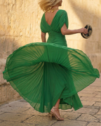 Émeraude · Vestido verde de gasa fluida