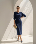 Isolde · Vestido midi drapeado con mangas murciélago