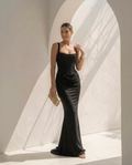 Selene · Vestido largo satinado