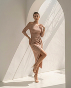 Évania · Vestido elegante con hombros descubiertos